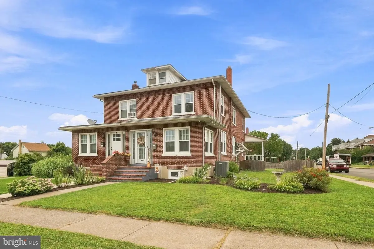 131 S Haas St, Topton, PA 19562 - #1