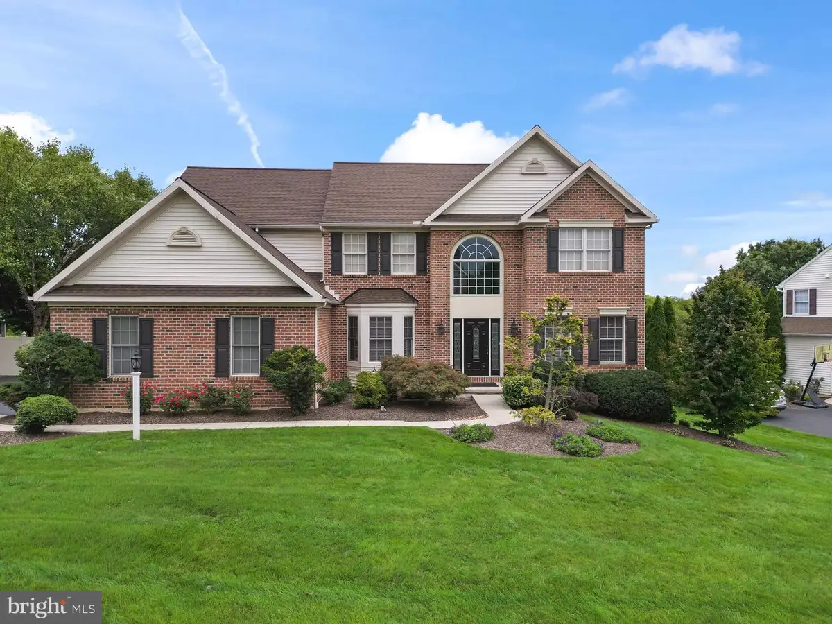 3381 Harwood, Reading, PA 19608 - #1