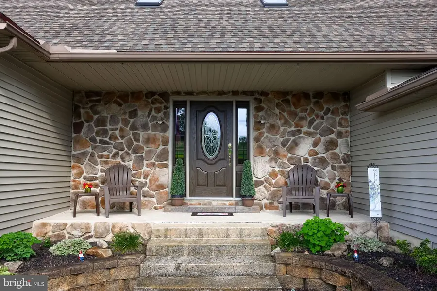 28 Davids Dr, Fleetwood, PA 19522 - #3