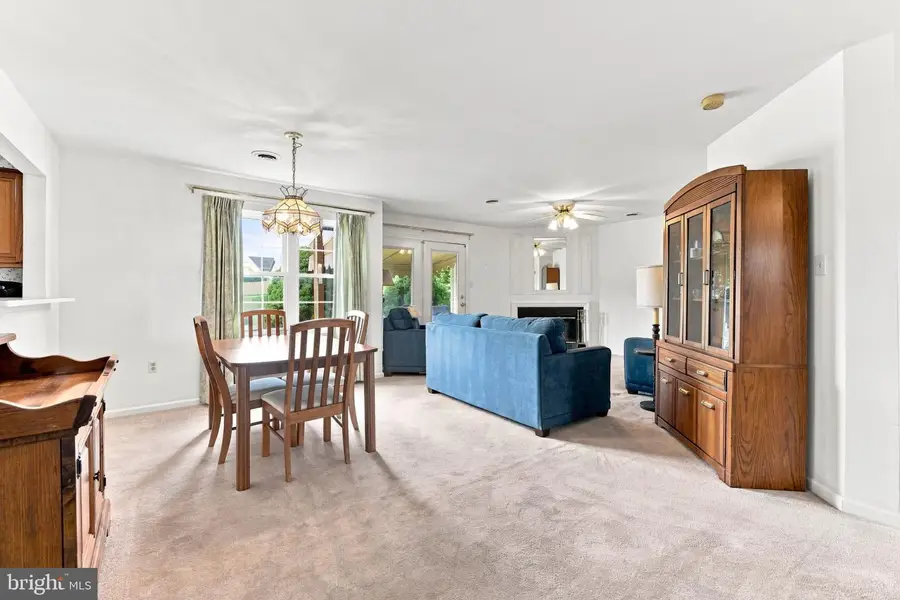 102 Heather Ln, Wyomissing, PA 19610 - #2