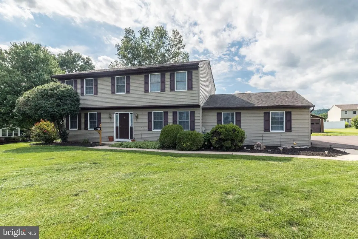110 Old Airport Rd, Douglassville, PA 19518 - #1