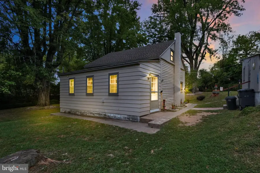 1325 Moselem Springs Rd, Hamburg, PA 19526 - #2