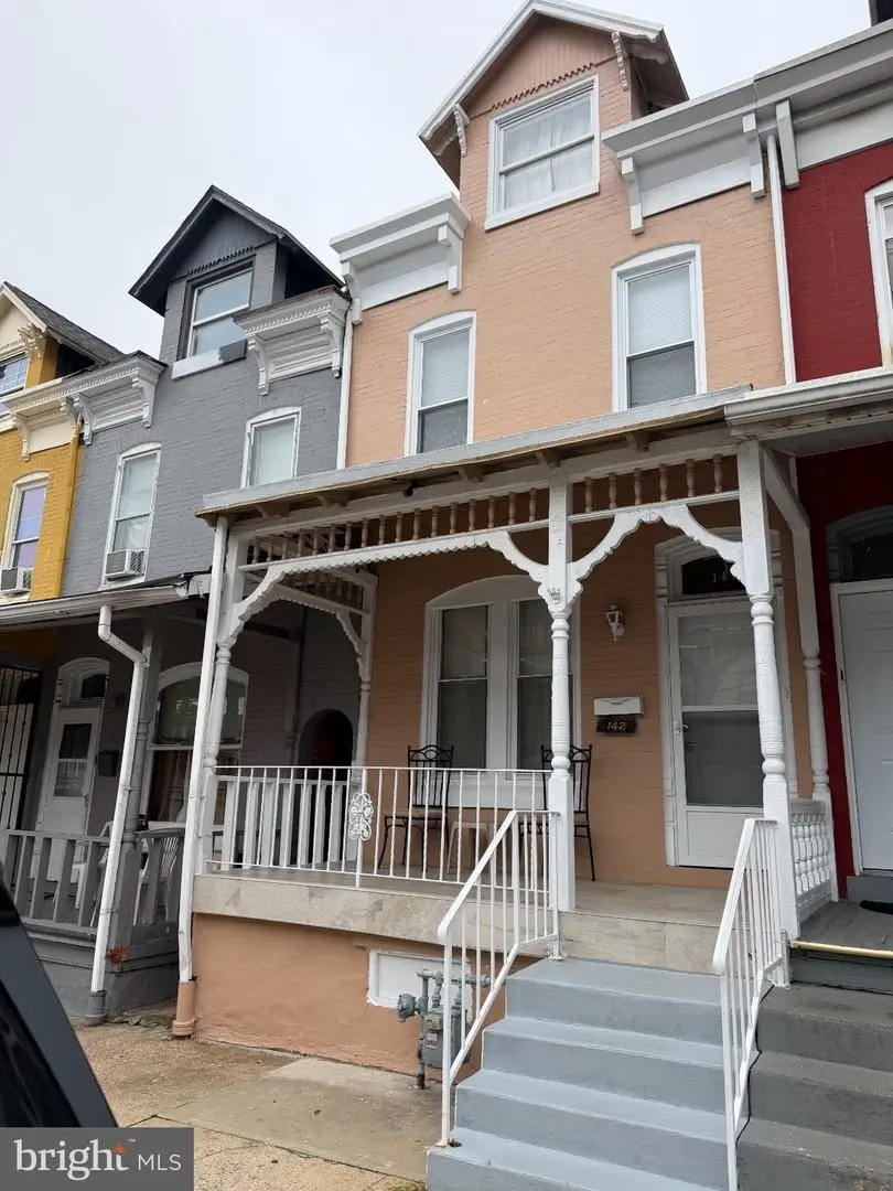 142 Greenwich St, Reading, PA 19601 - #1
