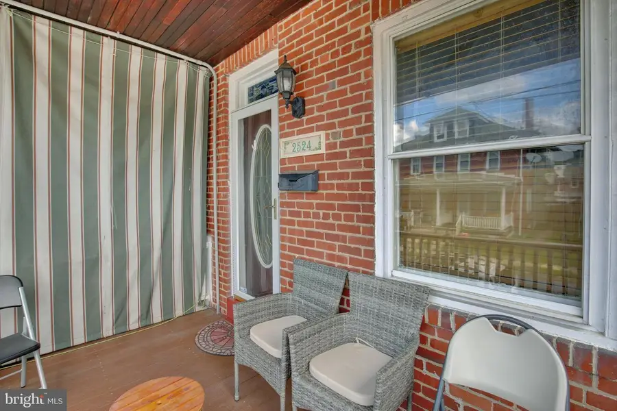 2524 Grant St, Reading, PA 19606 - #3