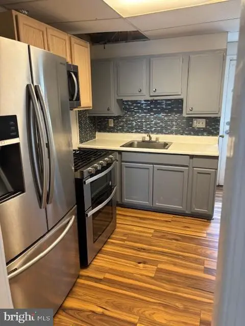 617 Birch St, Reading, PA 19604 - #3