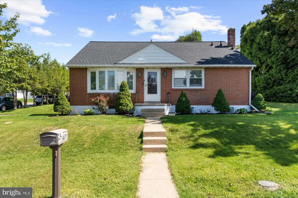3509 Reading Crest Ave, Reading, PA 19605 - #1