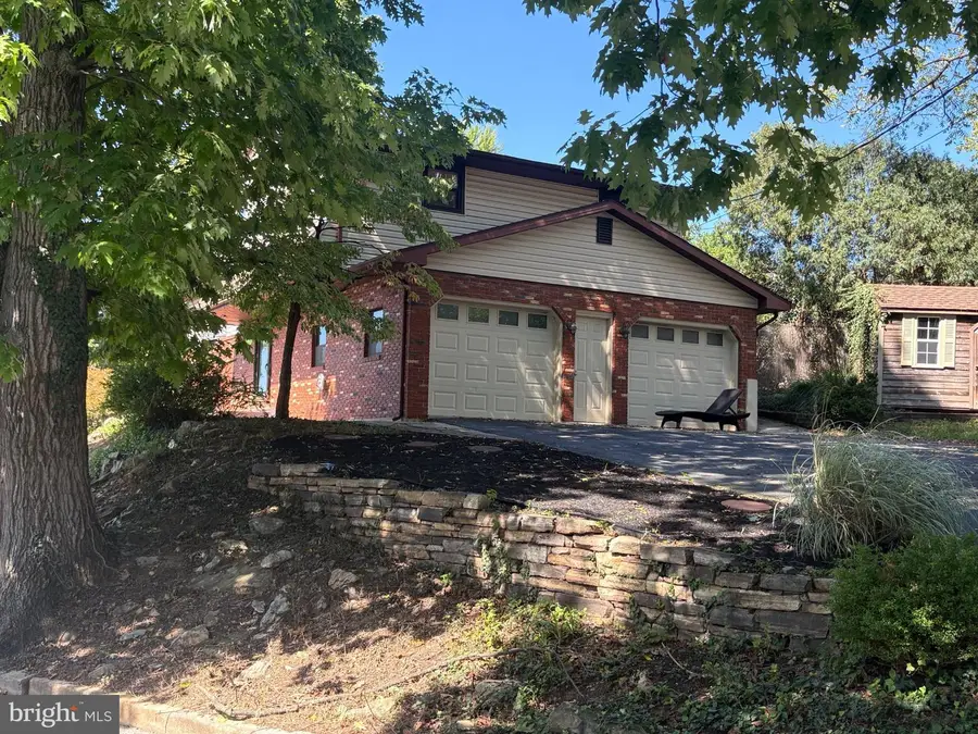 3025 Red Oak Rd, Reading, PA 19605 - #2