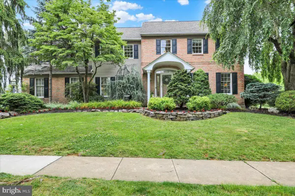 225 Logan Ave, WYOMISSING, PA 19610
