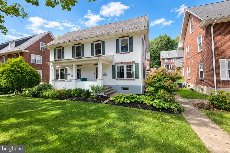 1527 Garfield Ave, Wyomissing, PA 19610 - #2