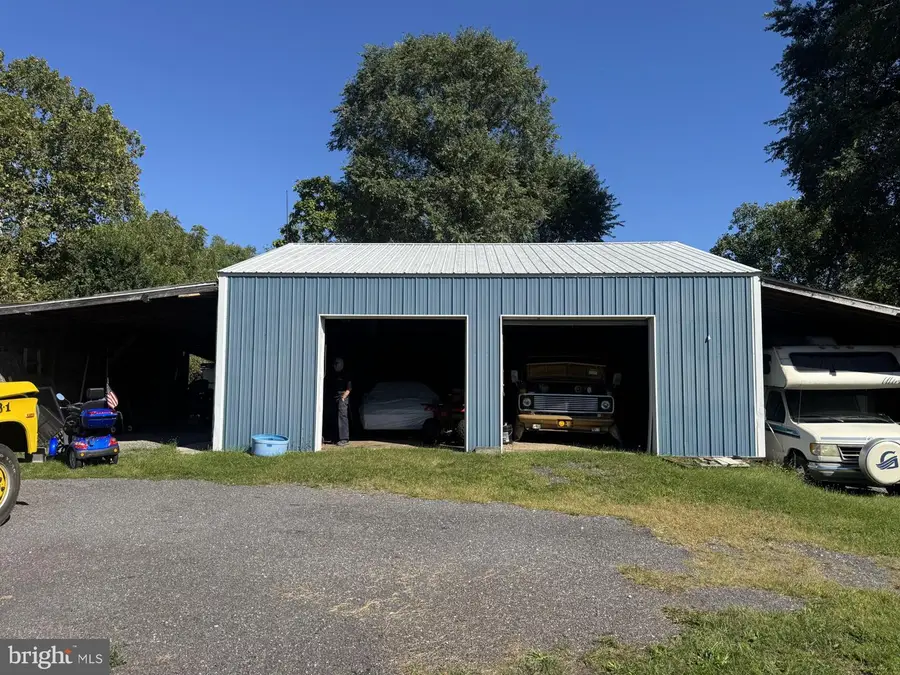 419 Moss Aly, Hamburg, PA 19526 - #2