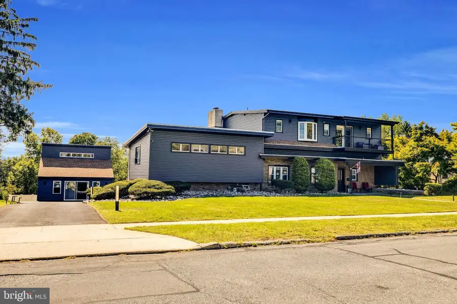 106 Grandview Blvd, Wyomissing, PA 19609 - #2