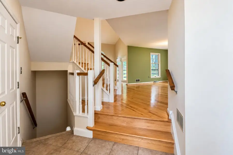 1949 Meadow Ln, Wyomissing, PA 19610 - #3