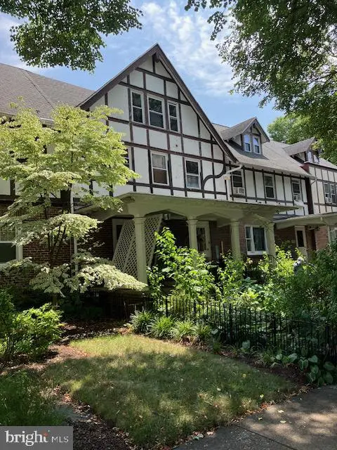 19 S Park Rd, Wyomissing, PA 19610 - #1