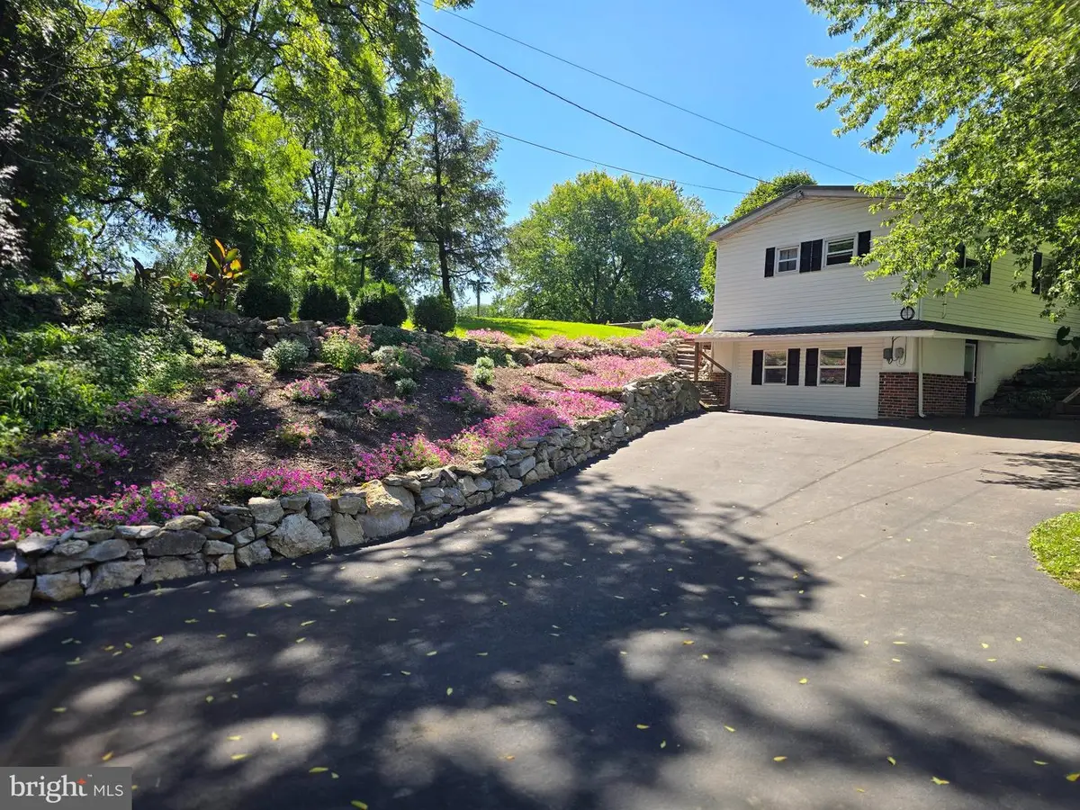 28 Lily Ln, Fleetwood, PA 19522 - #1