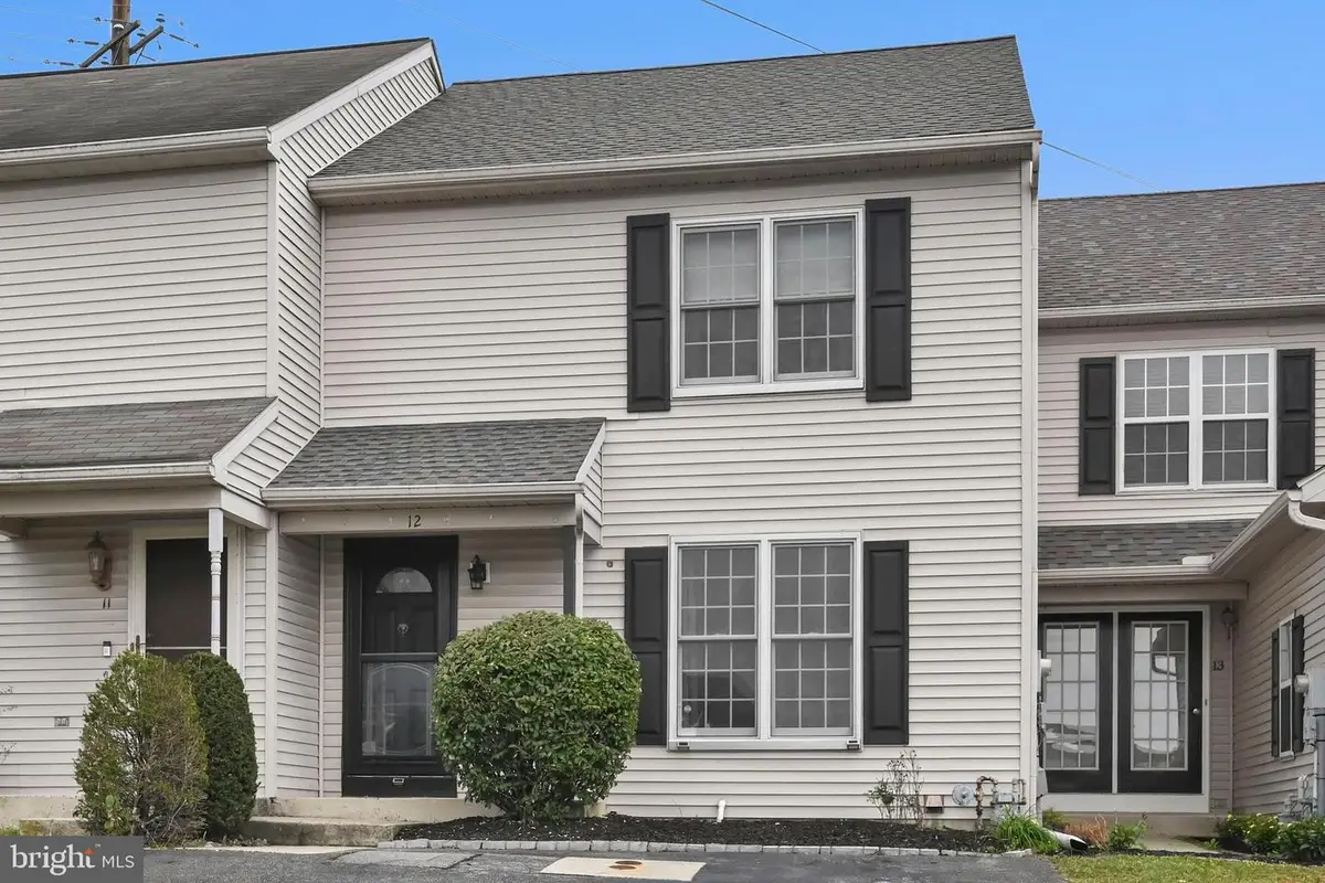 12 Broadwinge Cir, Hamburg, PA 19526 - #1