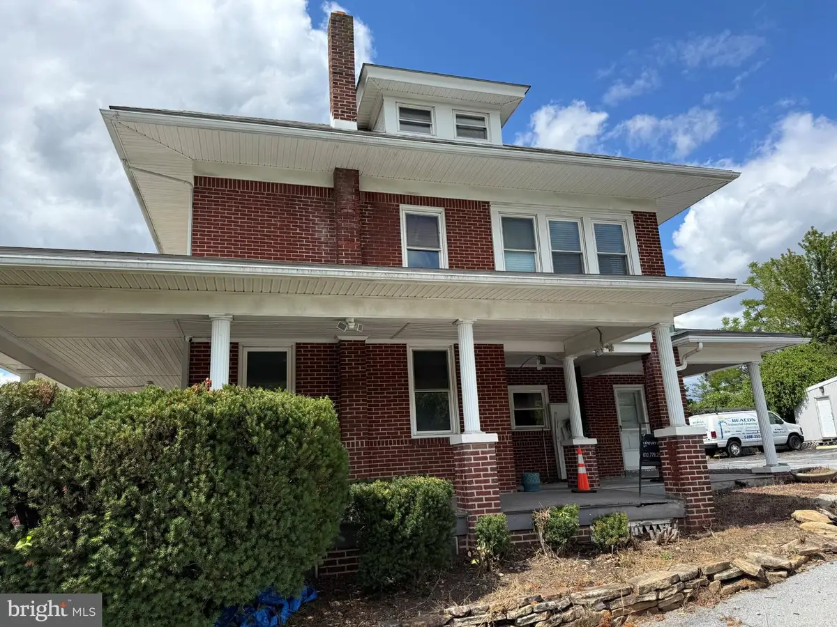 6271 Perkiomen Ave, Birdsboro, PA 19508 - #1