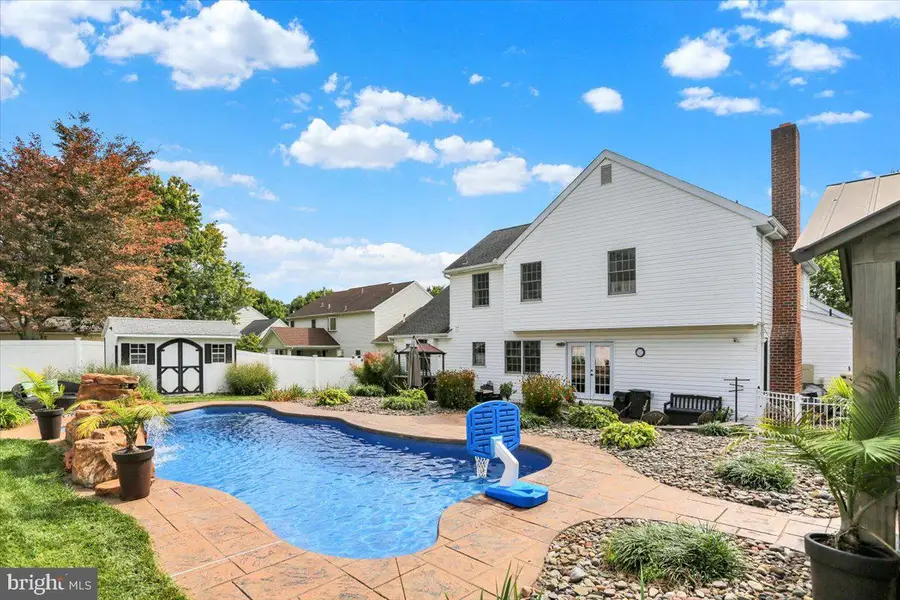 1113 Stonehenge Dr, Reading, PA 19606 - #3