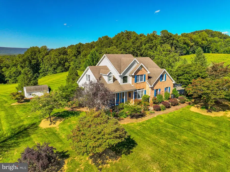 63 Long Rd, Lenhartsville, PA 19534 - #2