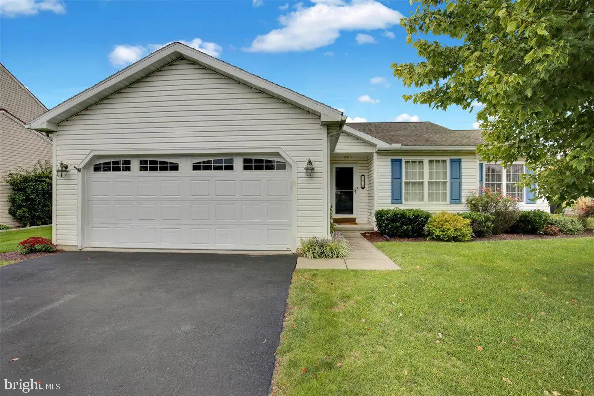 410 N Kemp St, Kutztown, PA 19530 - #1