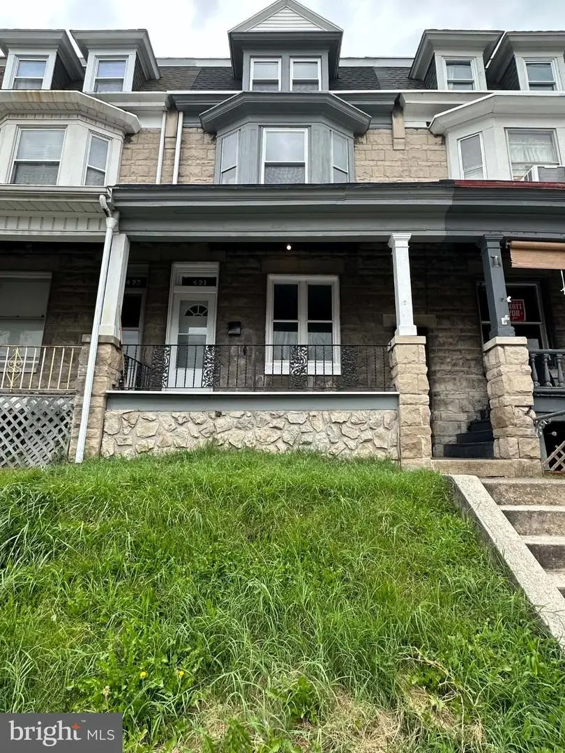 421 N 12th St, Reading, PA 19604 - #1