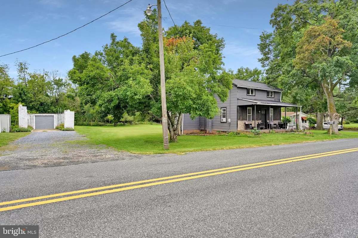 1443 Railroad Rd, Dauberville, PA 19533 - #1