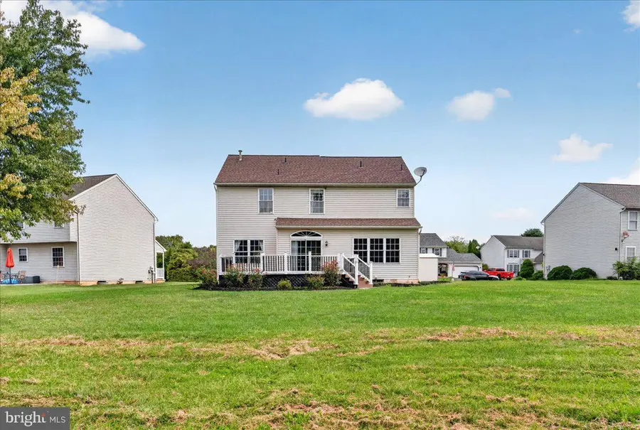 266 Longleaf Dr, Blandon, PA 19510 - #3