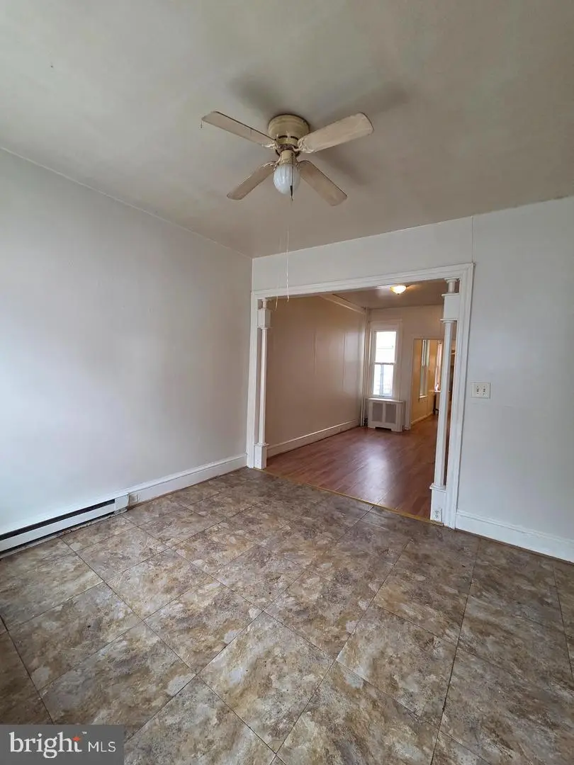 219 Mulberry St, Reading, PA 19604 - #2