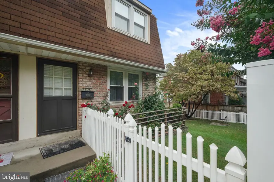 1126 N Front St, Reading, PA 19601 - #3