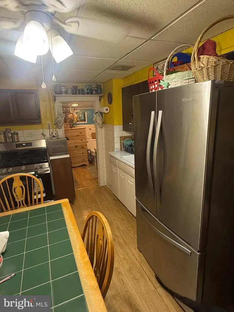131 Wunder St, Reading, PA 19602 - #3