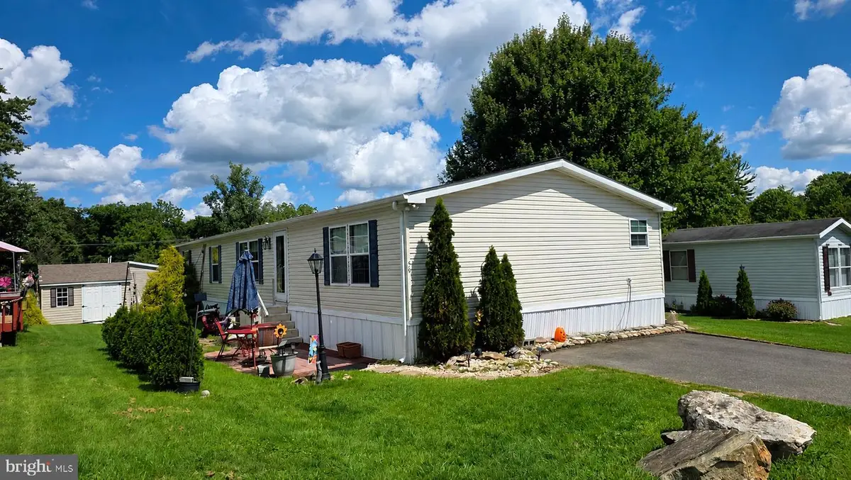 59 Mansfield Dr, Macungie, PA 18062 - #1