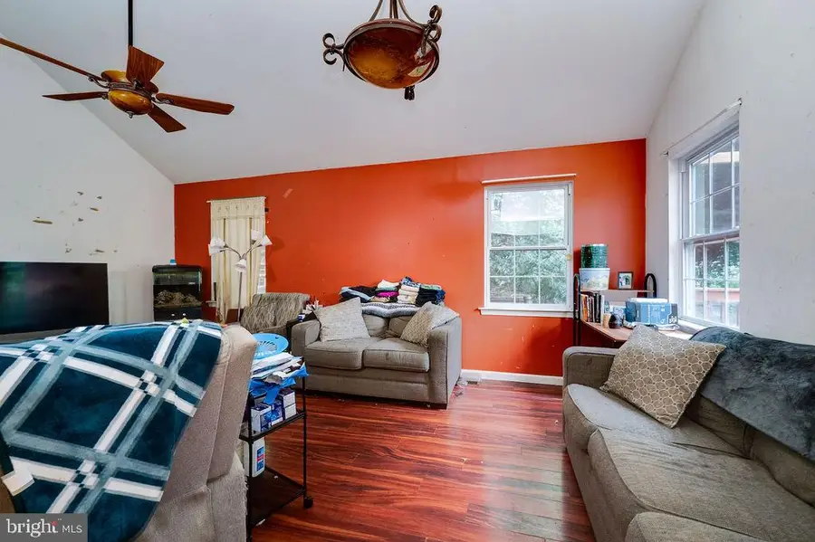 4860 Dunham Dr, Reading, PA 19606 - #3