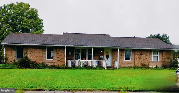 1 Aspen Ct, DOUGLASSVILLE, PA 19518