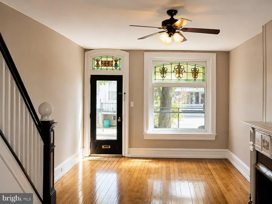 533 Laurel St, Reading, PA 19602 - #2
