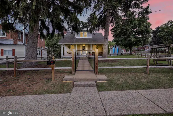 3501 Chestnut St, LAURELDALE, PA 19605