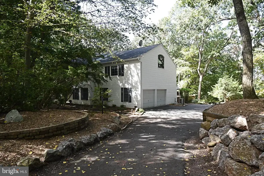 24 Fawn Dr, Reading, PA 19607 - #2