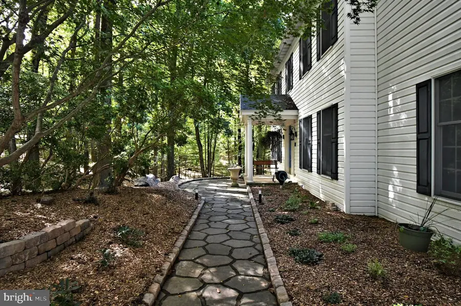 24 Fawn Dr, Reading, PA 19607 - #3