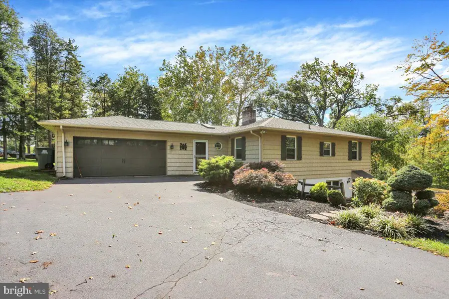 240 Monocacy Creek Rd, Amity, PA 19508 - #3