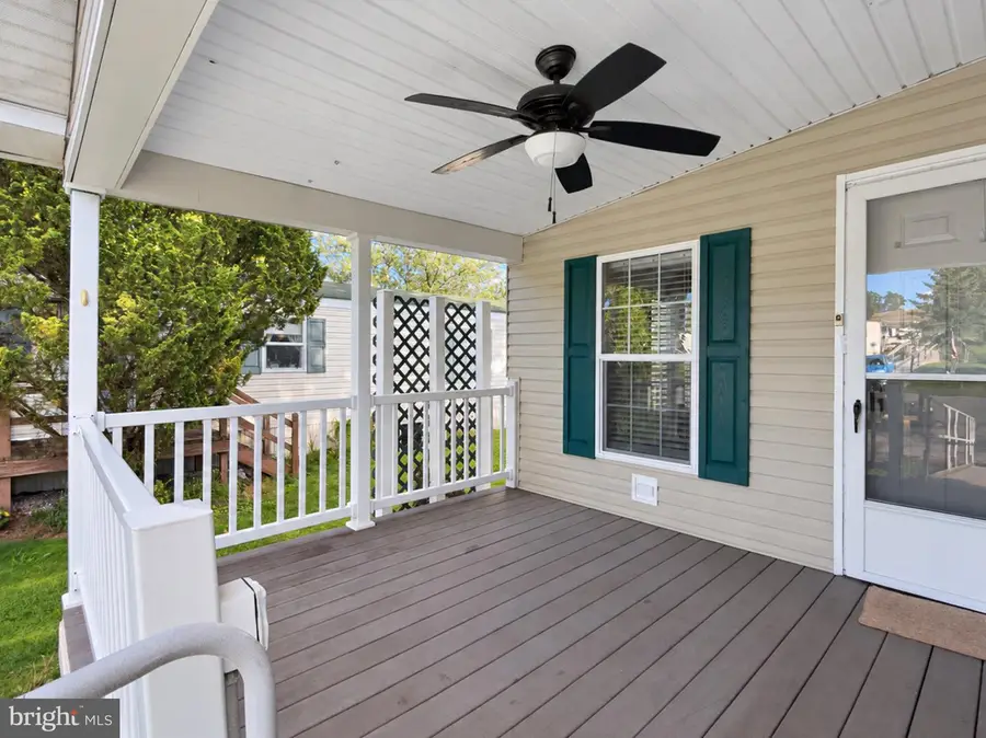 52 Leprechaun Cir, Mohrsville, PA 19541 - #2