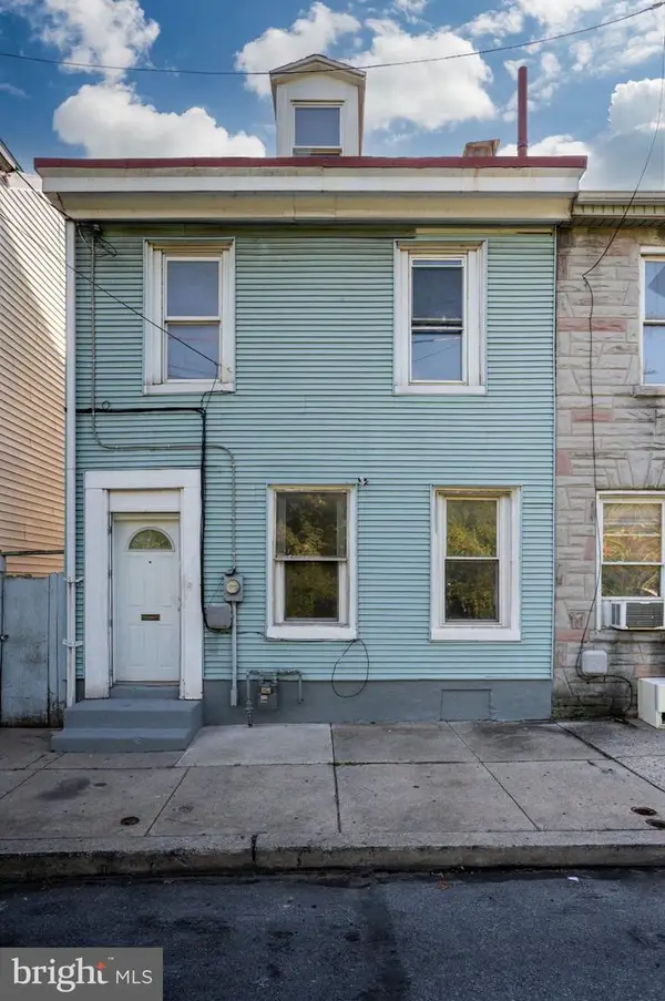 44 Neversink St, READING, PA 19602