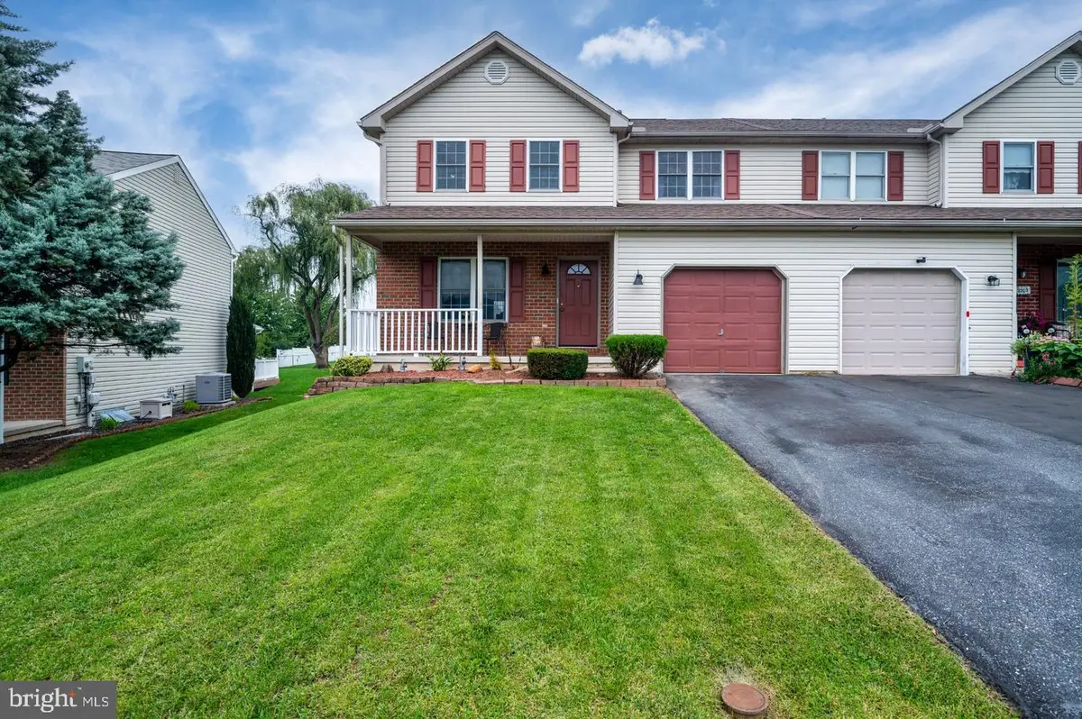 3305 Wyoming Dr N, Sinking Spring, PA 19608 - #1