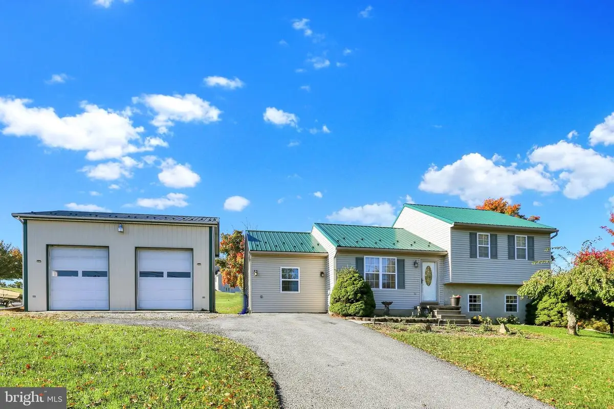 48 Deysher Rd, Fleetwood, PA 19522 - #1