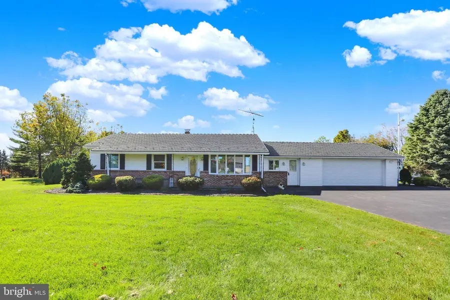 820 Noble St, Kutztown, PA 19530 - #2