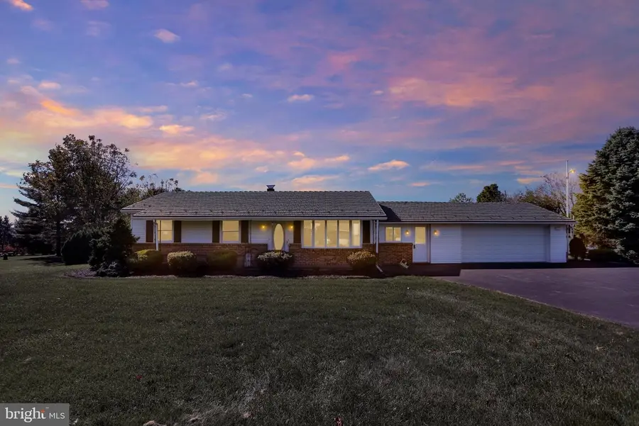 820 Noble St, Kutztown, PA 19530 - #3