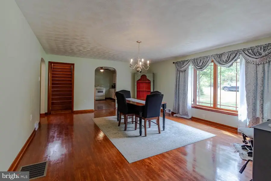 1227 Locke Mountain Rd, Hollidaysburg, PA 16648 - Image #3