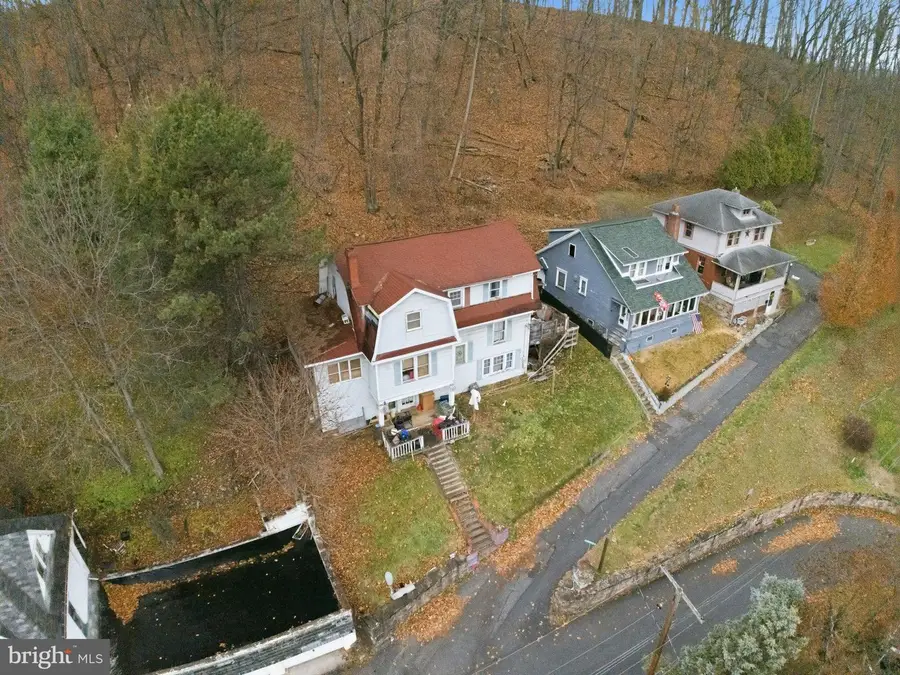 1319 Cameron Ave, Tyrone, PA 16686 - Image #2