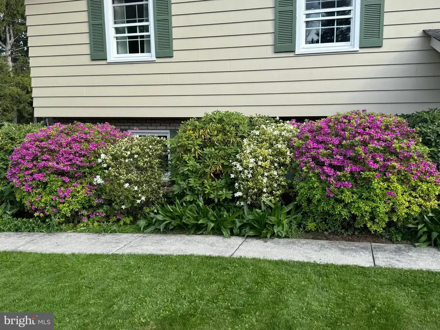 16 Elm St, Hollidaysburg, PA 16648 - #2