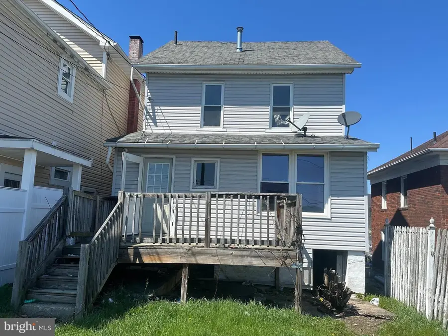 2005 15th Ave, Altoona, PA 16601 - #2