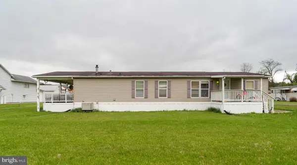 213 Creekside Ln, EAST FREEDOM, PA 16637