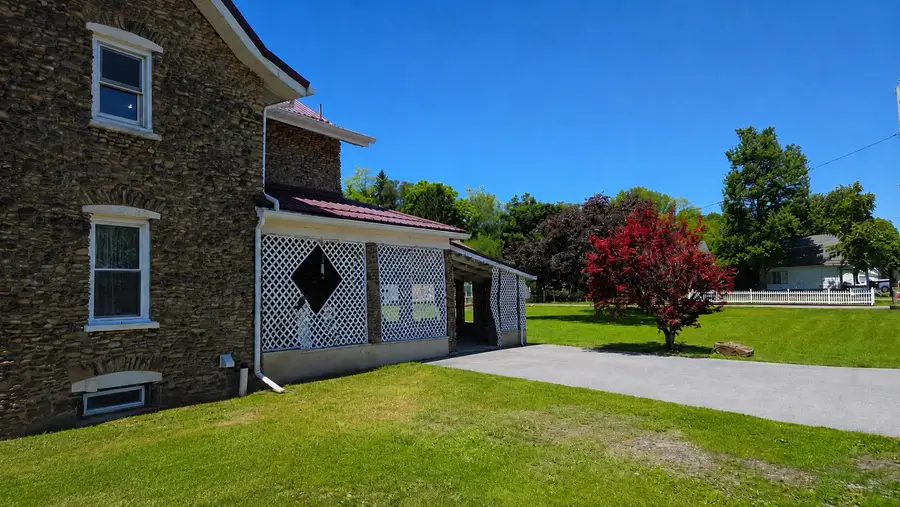 5030 Broad Ave, Altoona, PA 16601 - #2