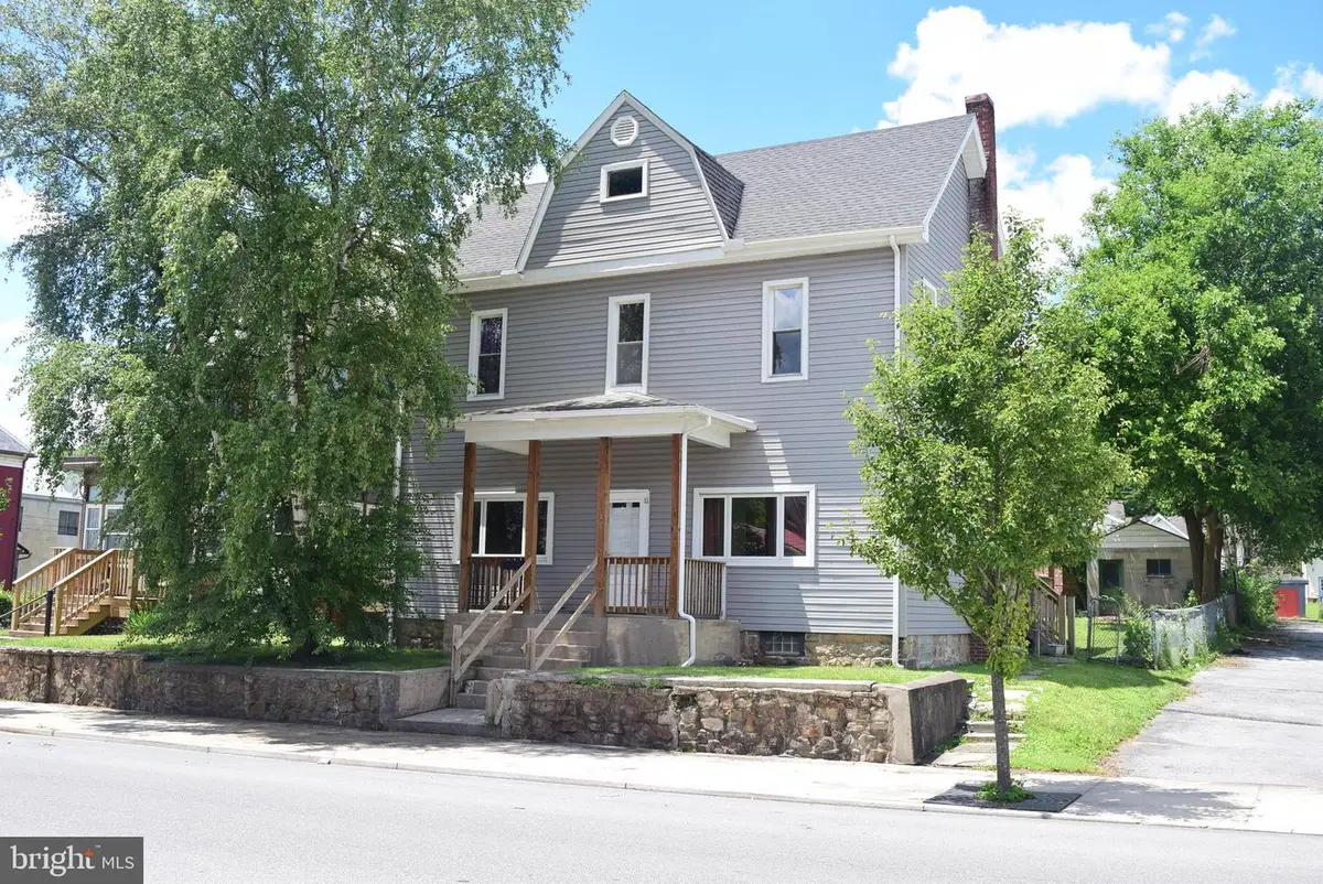 1355 Logan Ave, Tyrone, PA 16686 - #1
